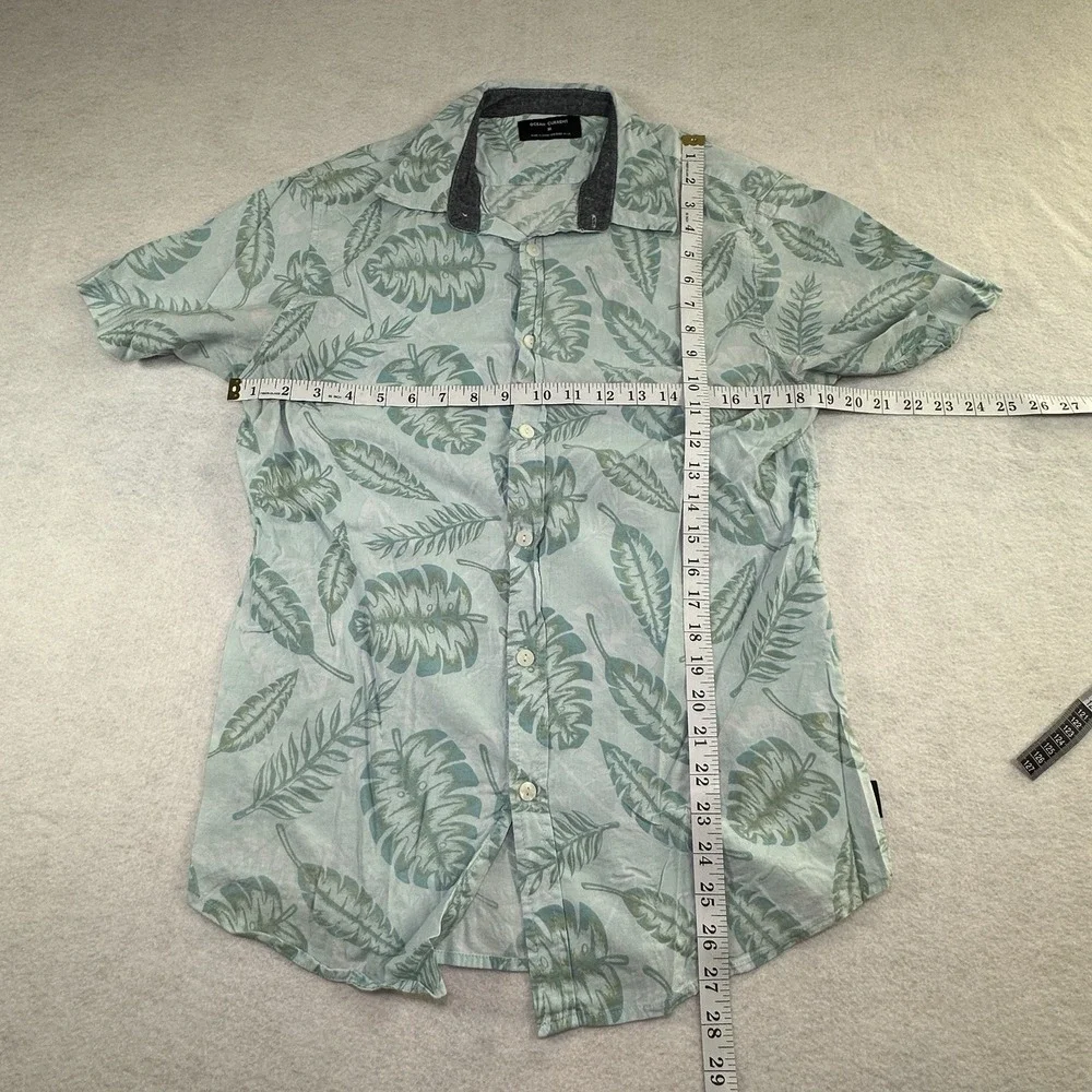 Ocean‎ Current Button Up Shirt Mens M Blue Hawaiian Floral Short Sleeve